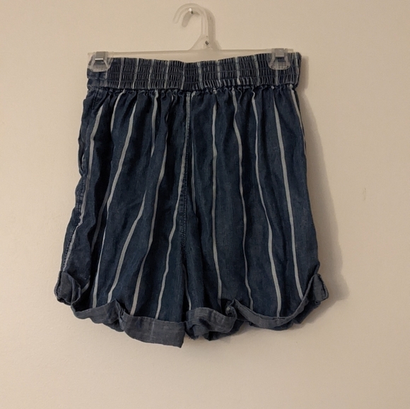 Universal Thread Paper Bag Shorts Blue Striped XS - Picture 2 of 5